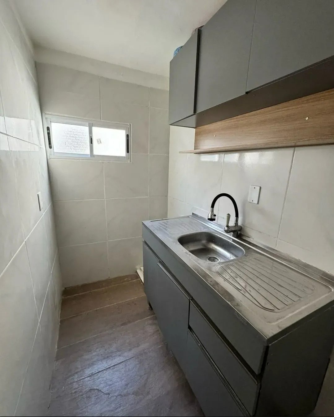 APARTAMENTO EN ALQUILER, 2 DORMITORIOS Y BALCÓN AL FRENTE, LA COMERCIAL · Foto 6
