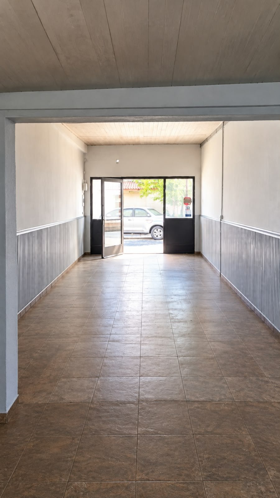 Alquiler Local comercial 86 m² Punta del Este · Foto 2