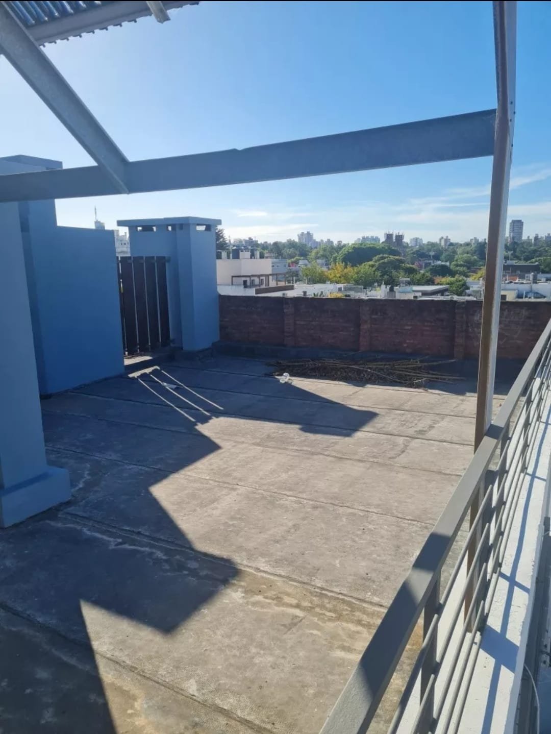 ALQUILER MONOAMIENTE CON PATIO EN POCITOS · Foto 7