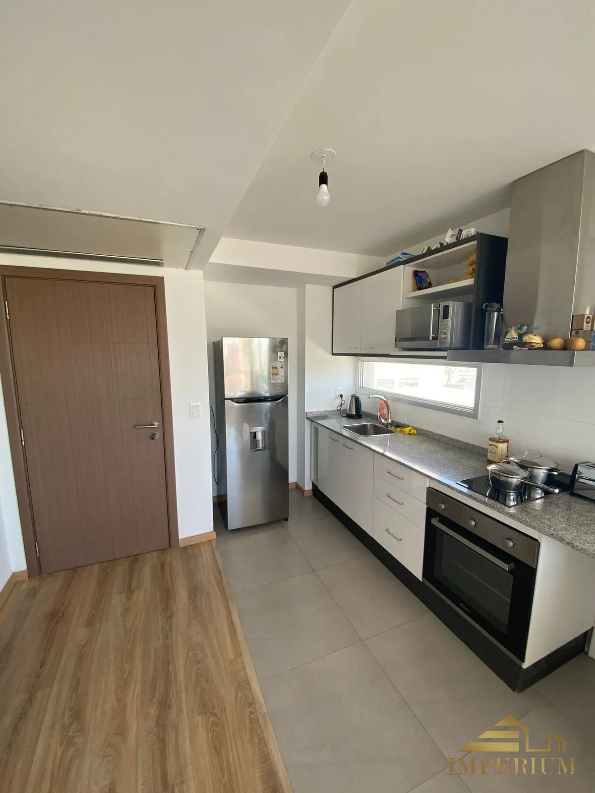 Alquiler Apartamento 1 dormitorio con Garaje en Pocitos · Foto 2