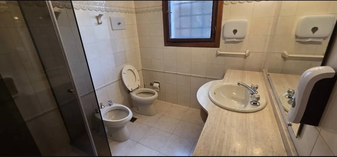 Alquiler Oficina 14 m² Carrasco · Foto 8