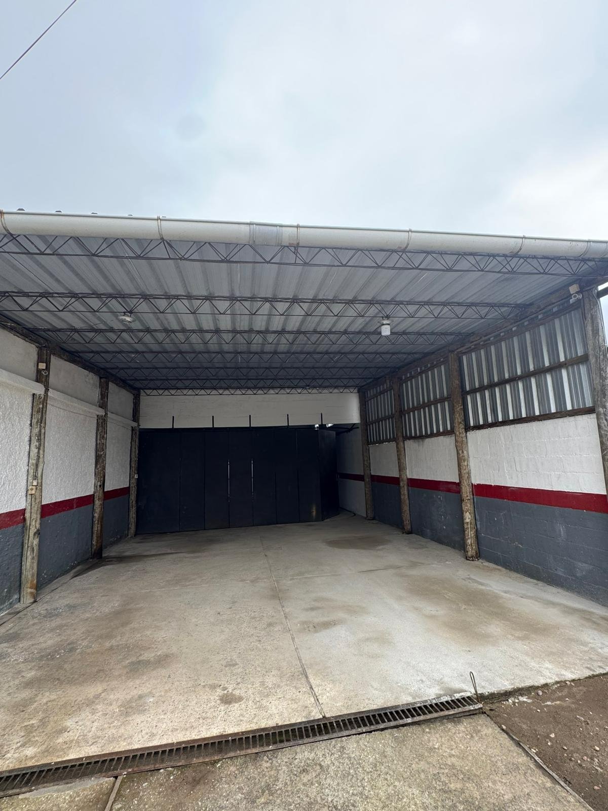 ALQUILER DEPÓSITO 150 m² – ROCHA · Foto 1