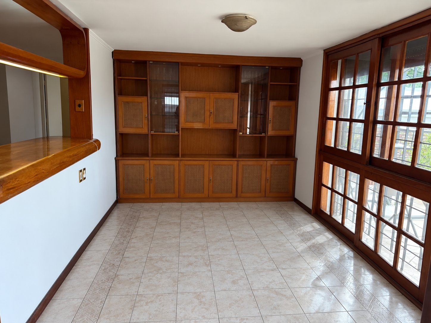 Alquiler Casa 7 dormitorios Colón - Ideal Residencial. · Foto 8
