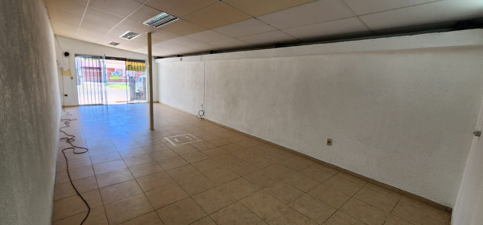 Alquiler Local comercial 64 m² Piedras Blancas · Foto 6