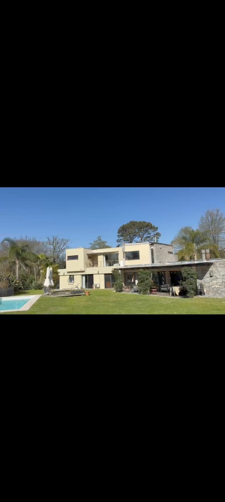 Alquilo Casa Punta Del Este 4 dormitorios con dependencia. · Foto 1