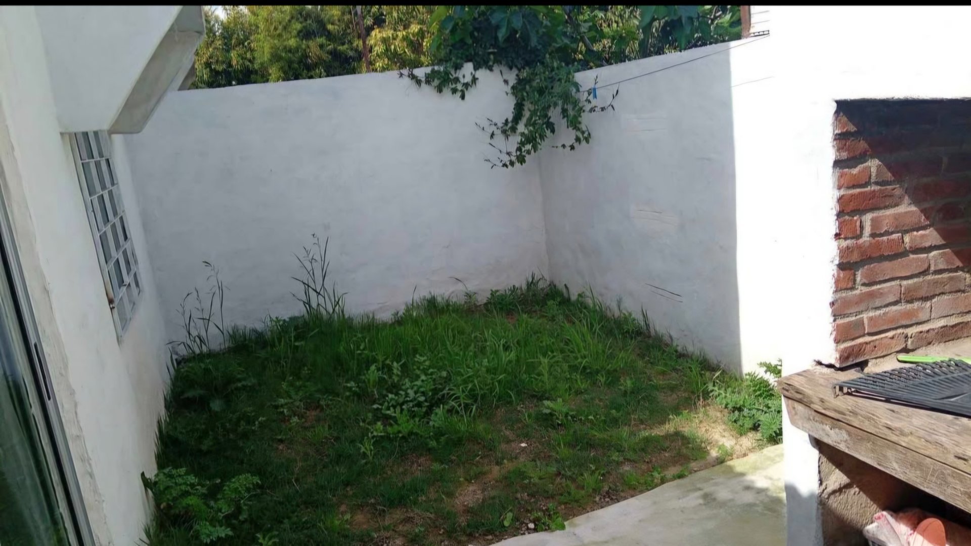 Alquiler Apartamento 2 dorm c/ patio y garaje Las Piedras