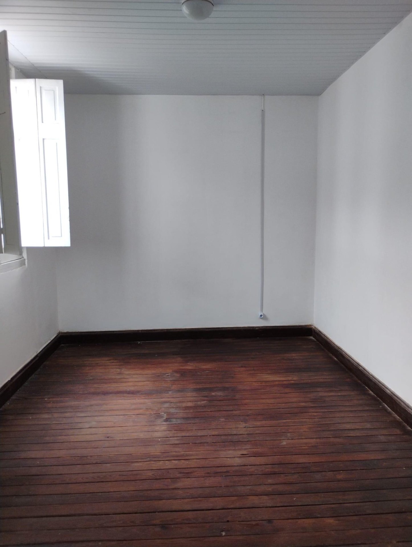 ALQUILER APARTAMENTO 3 DORMITORIOS CON BALCÓN EN VILLA MUÑOZ