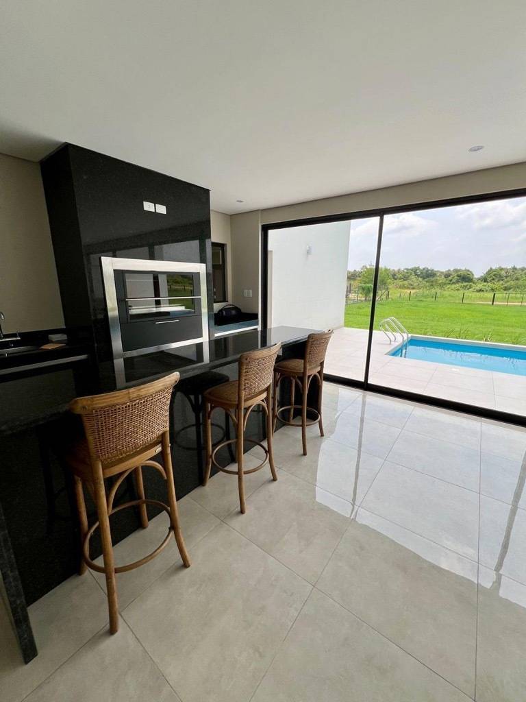 VENDO RESIDENCIA EN SURUBII TOTALMENTE AMOBLADA — foto 3