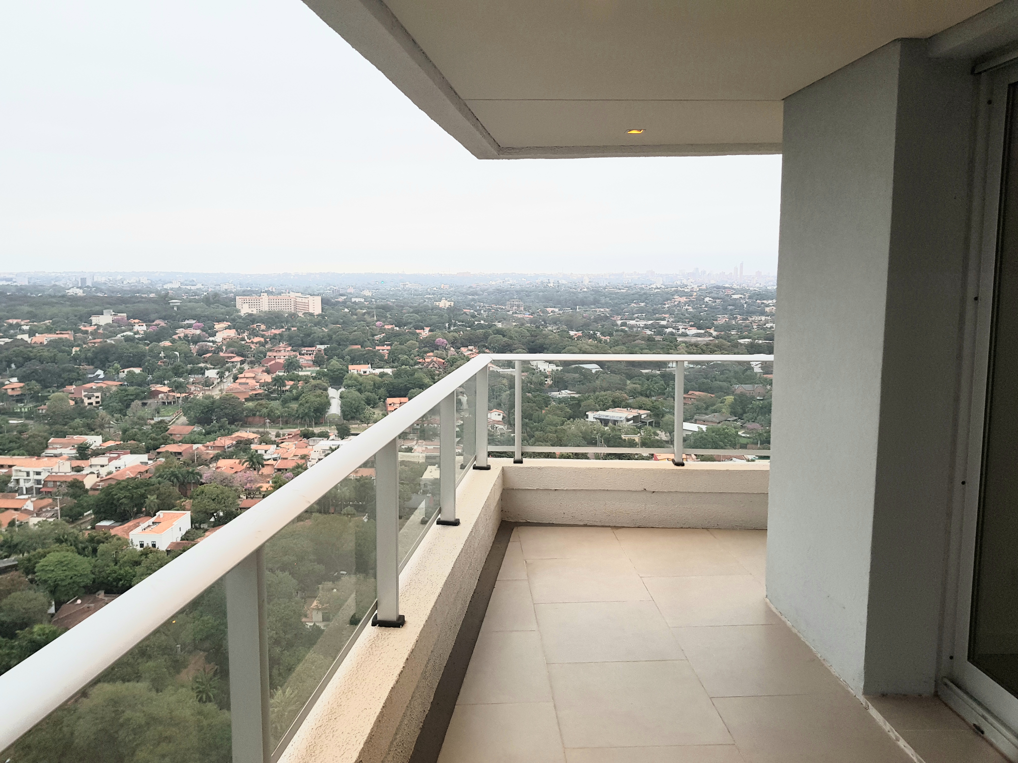 Palacio De Los Patos - Exclusivo Departamento en Venta, 2 Dormitorios de Lujo - Piso 22 R2 T1 — foto 2
