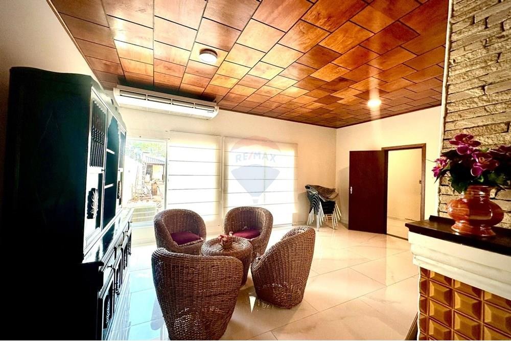 Casa - Alquiler - Paraguay Asunción Ycuá Satí — foto 2