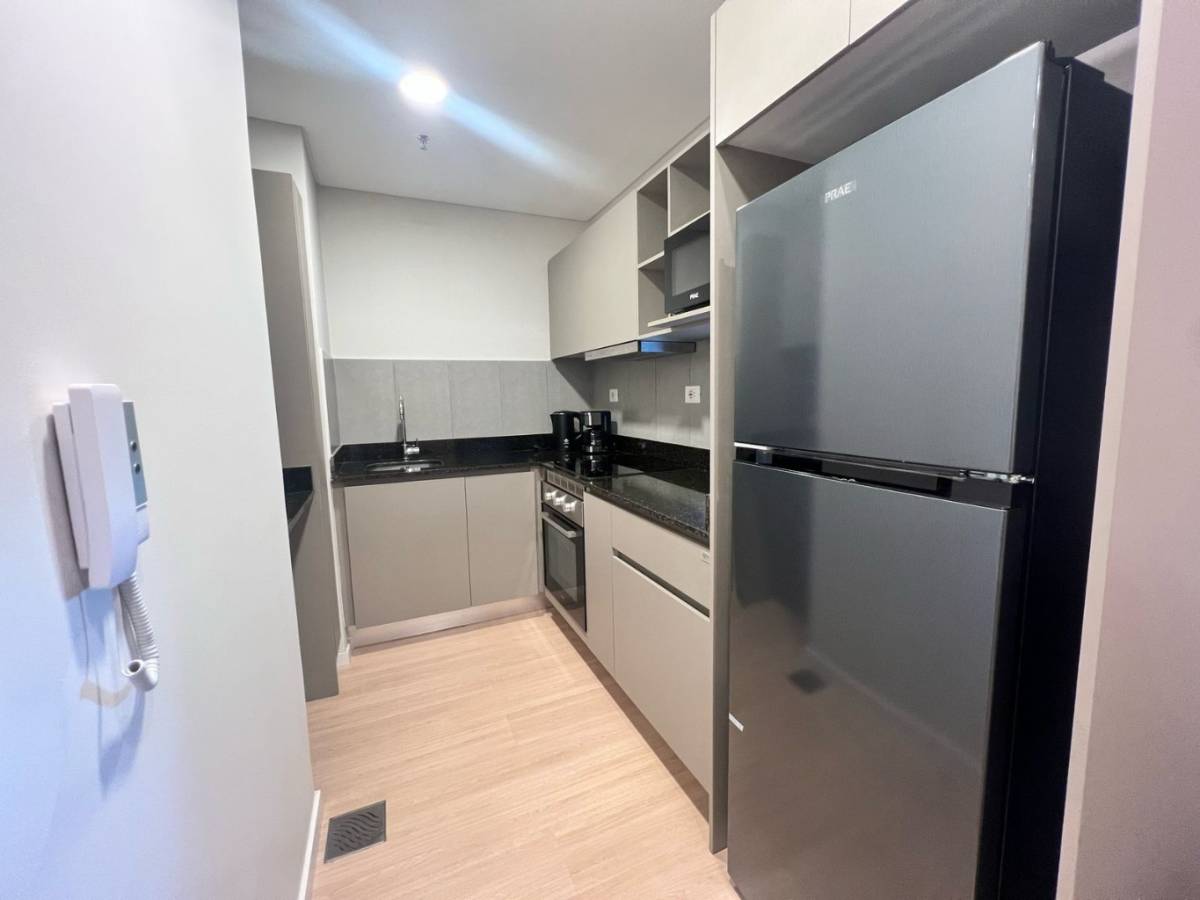 Alquilo departamento amoblado zona Paseo la Galería — foto 3