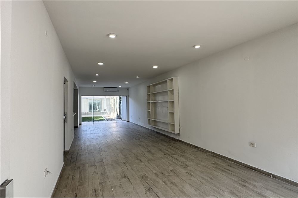 ALQUILER – MODERNO DÚPLEX ZONA RAKIURA -LOMA MERLO — foto 2