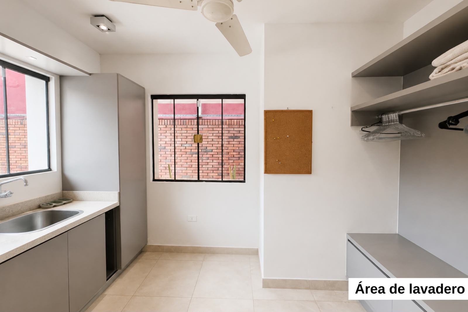 EN VENTA. RESIDENCIA EXCLUSIVA EN ASUNCION - foto 3