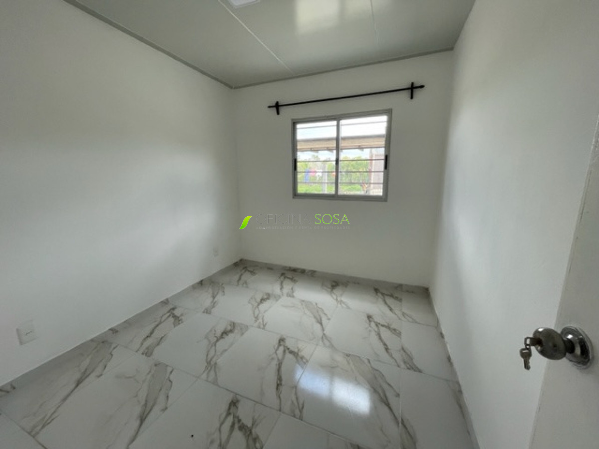 LUIS BATLLE BERRES ESQ. CURUZU CUATIA CON COCHERA · Foto 13