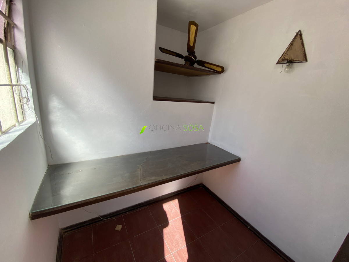 Oficina Sosa - General Pallejas y San Fructuoso apartamento amplio por corredor con azotea exclusiva próximo a Agraciada · Foto 12