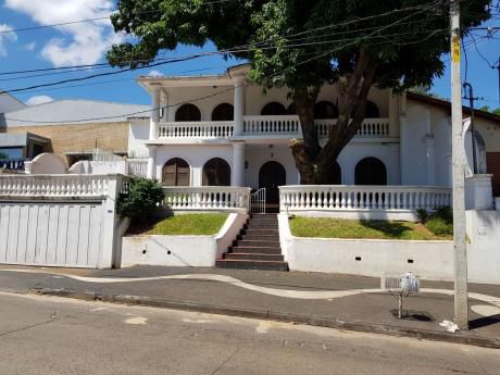 Vendo Fina Residencia