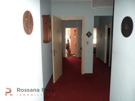 Apartamento En Venta 4 Dormitorios