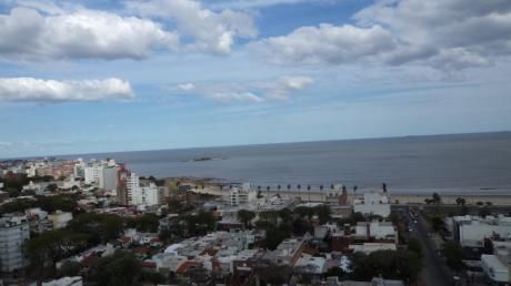 Apartamento En Venta Y Alquiler 3 Dormitorios