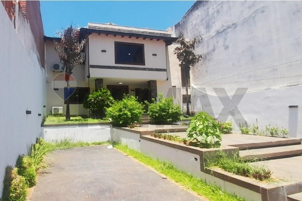 ALQUILER CASA PARA OFICINA EN LOS LAURELES — foto 2