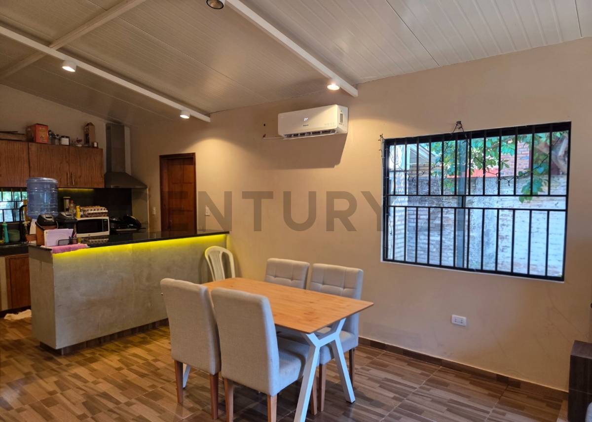 EN VENTA - CASA EN FERNANDO DE LA MORA ZONA NORTE — foto 3