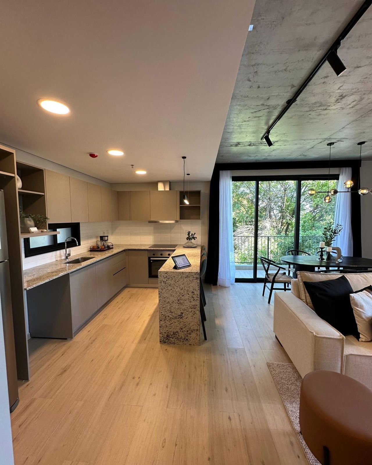 DEPARTAMENTO DE DOS HABITACIONES A ESTRENAR EN URBAN MOLAS — foto 3