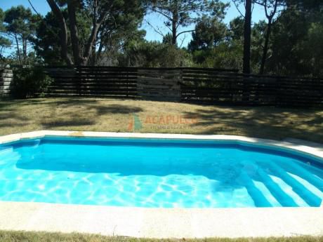 San Francisco Casa De 3 Dormitorios, Piscina, A 100 M Del Mar