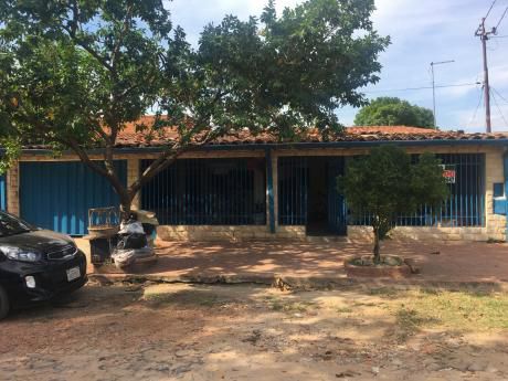 Casa A Precio De Terreno Zona Cit