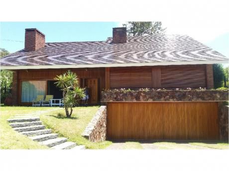 Casa En Pinares