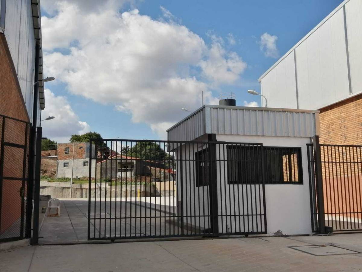 ALQUILO DEPOSITOS EN COMPLEJO LOGISTICO — foto 2
