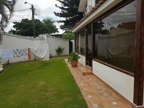 Hermosa Casa De 2 Plantas