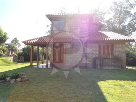 Casa En Playa Hermosa