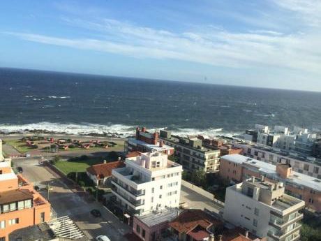 Apartamento En Alquiler 3 Dormitorios