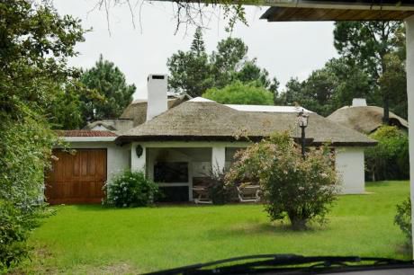 Casa En Venta 4 Dormitorios
