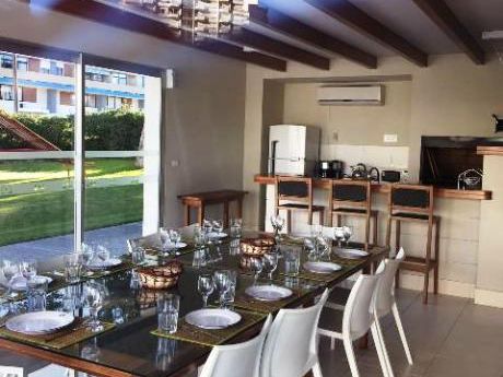 Apartamento En Venta 3 Dormitorios