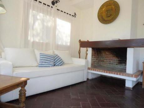 Casa En Venta 4 Dormitorios