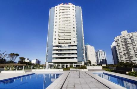 Apartamento En Alquiler 3 Dormitorios