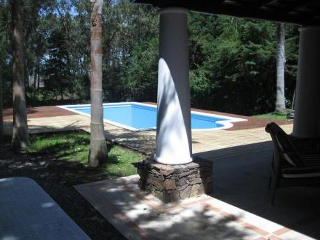 Casa En Venta 3 Dormitorios