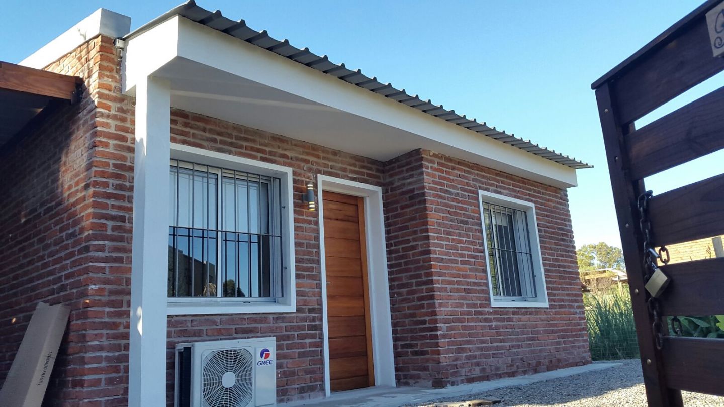 (BPV-BPV-9335)  Casa en venta de 4 ambientes en EL TESORO