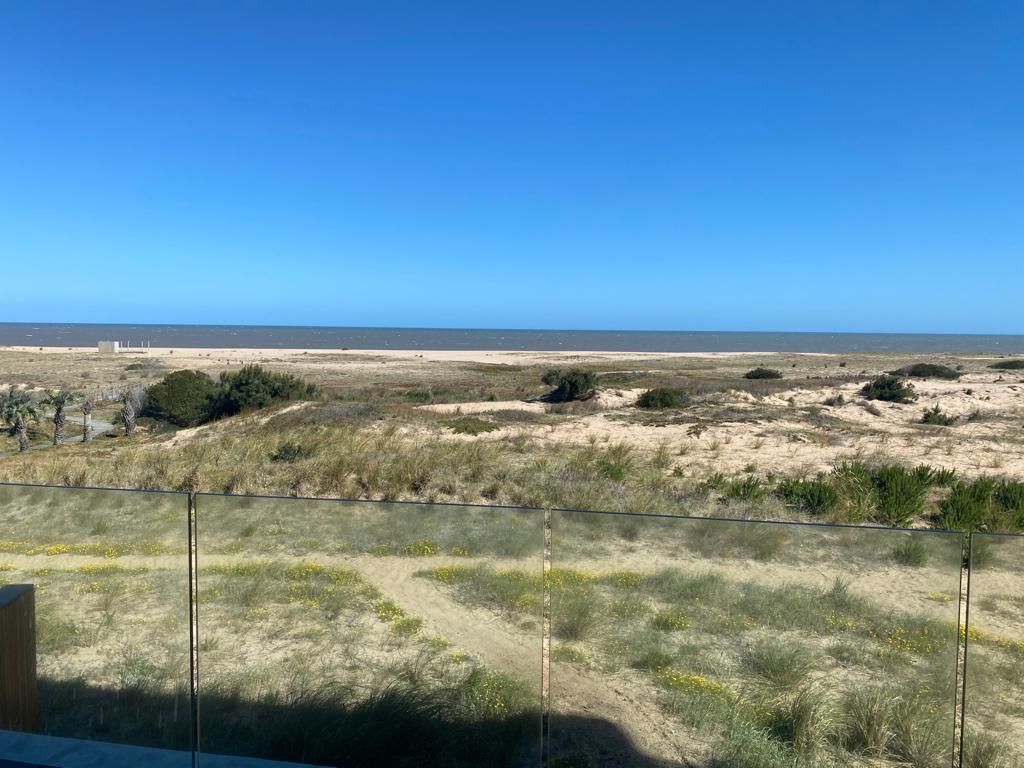 Foto 2 de 24