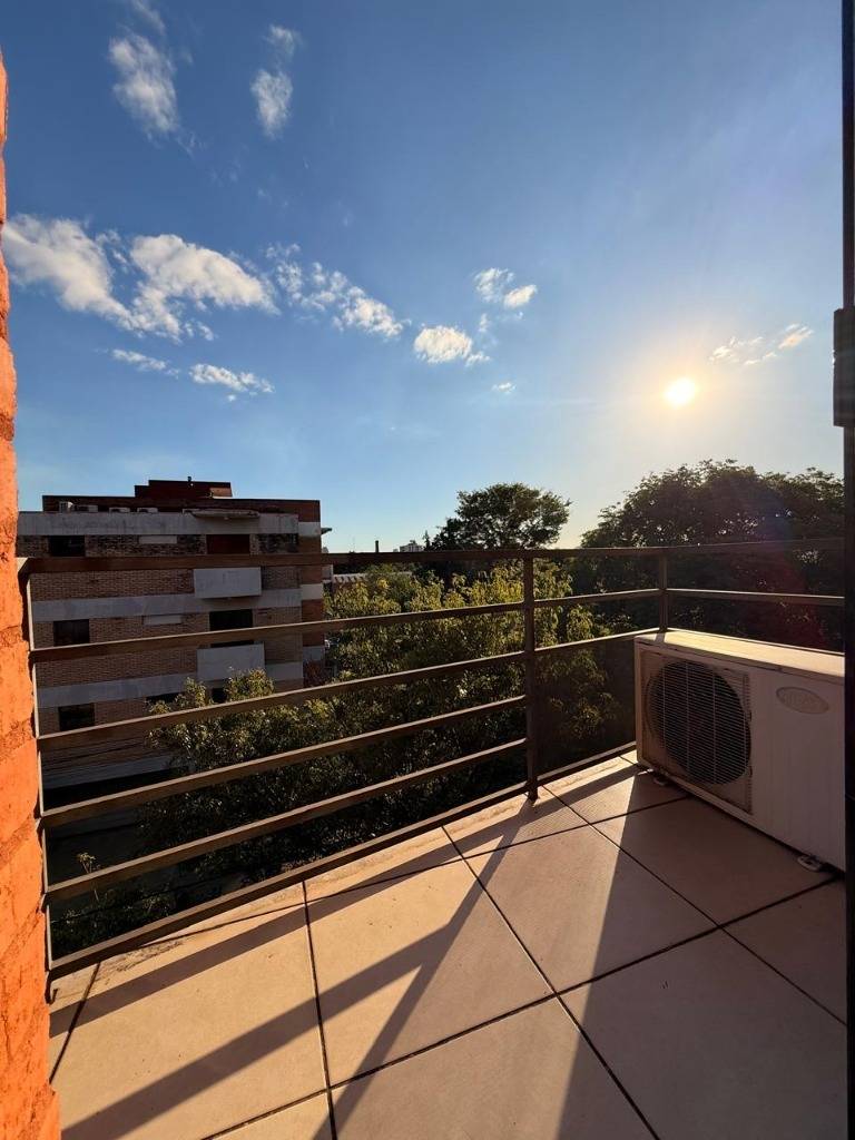 SE VENDE COMODO DEPARTAMENTO DE UN DORMITORIO EN BARRIO JARA — foto 3