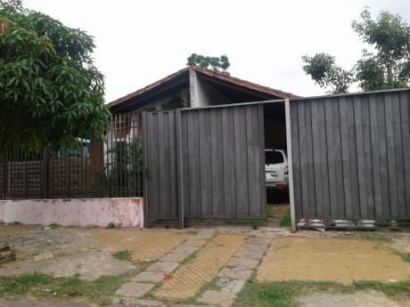Casa En Barrio Kennedy