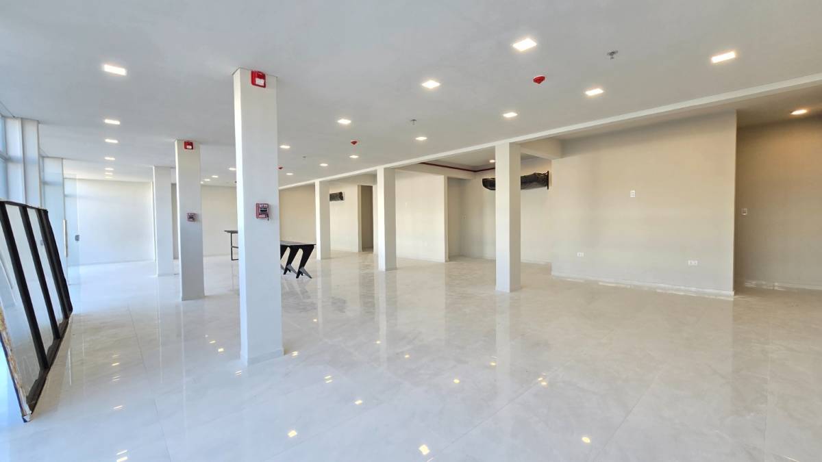 LOCAL COMERCIAL A ESTRENAR DE 152,91 M2 en PB de Edif. I LILLÁ — foto 2