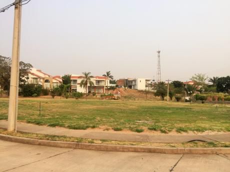 Terreno En Venta -urb. Cerrada Del Urubo Garden
