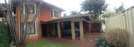 Hermosa Propiedad De 757 M² En Barrio Herrera