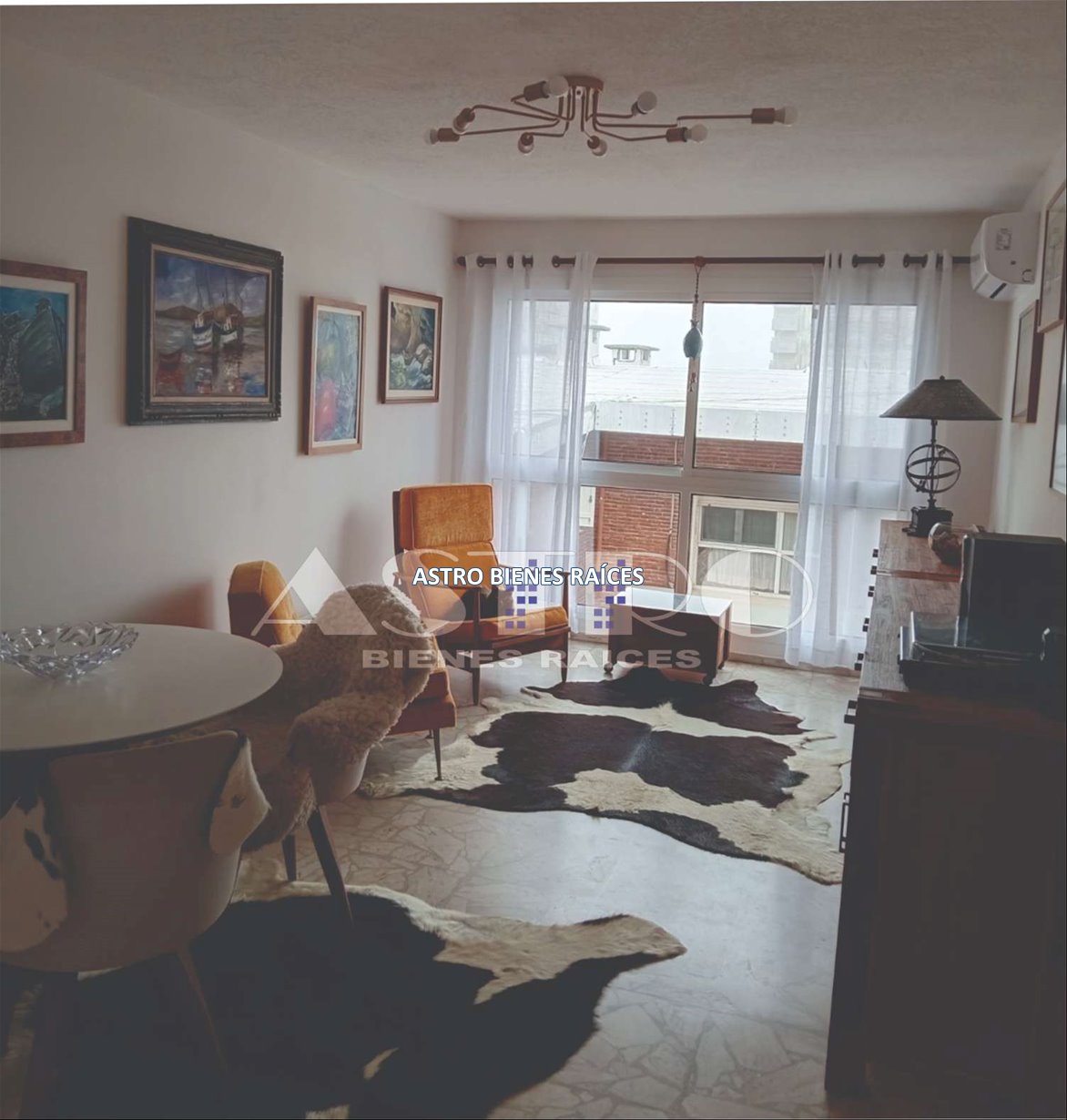 Apartamento Un Dormitorio Garage - Punta del Este - Las Focas y Gorlero SOLO (PERMUTA)