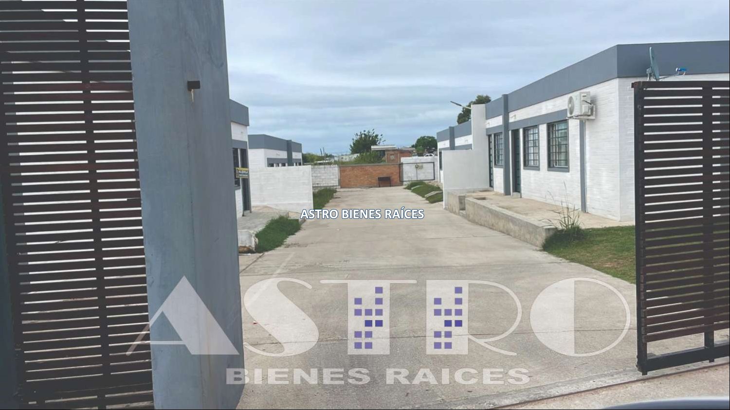 APARTAMENTO EN ALQUILER DOS DORMITORIOS MELO · Foto 8