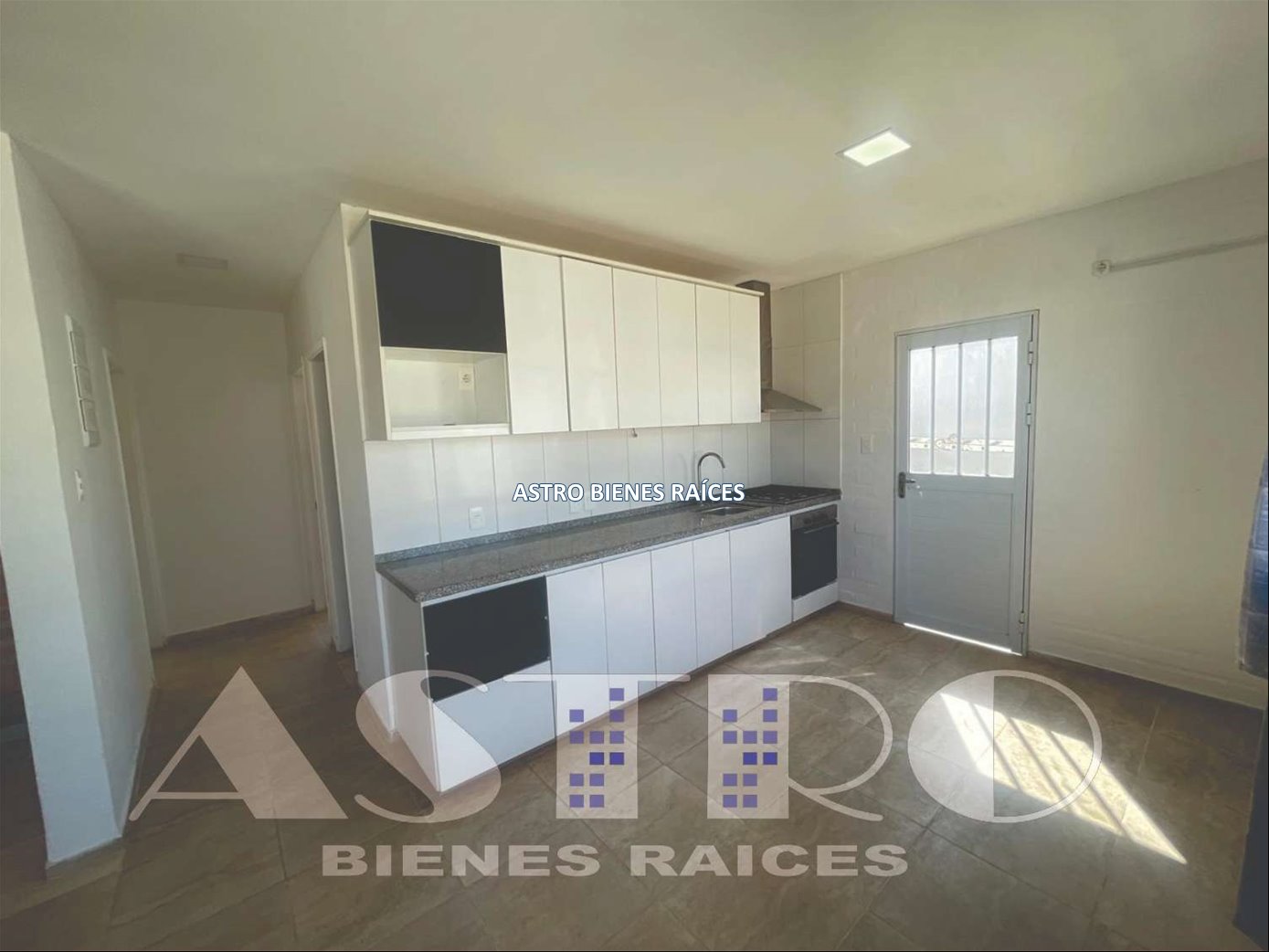 APARTAMENTO EN ALQUILER DOS DORMITORIOS MELO
