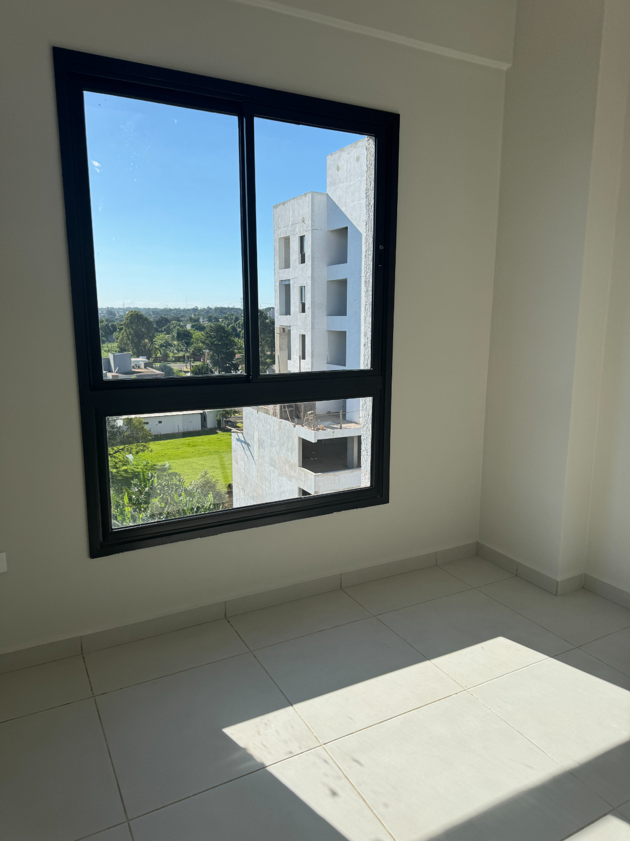 A Estrenar - 1 Habitación Con Cochera Incluída - Zuba 12 (zona Dazzler) — foto 3