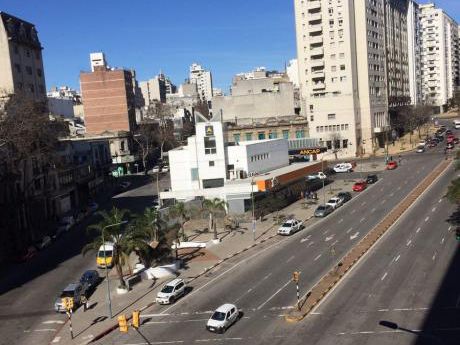 Apartamento Mb Av. Libertador! 3 Dorm Gge Reciclado Vista!