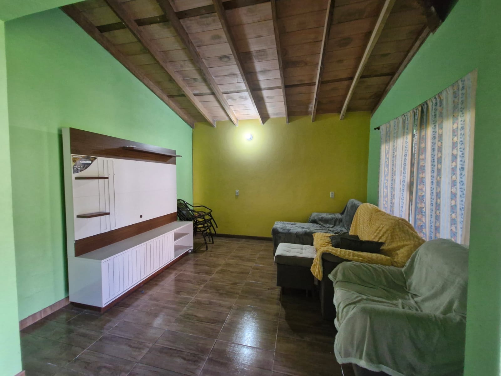 En Venta Casa Con Arroyo Y Salones Comerciales — foto 2